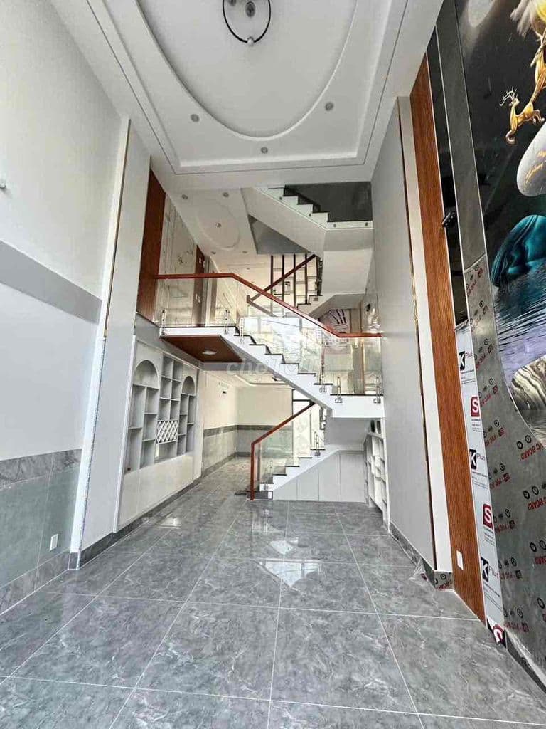 NHÀ 5 TẦNG - 1 TRỆT 1 LỬNG - 3LẦU - MỚI XÂY - VÓ THANG MẤY - Ảnh 2