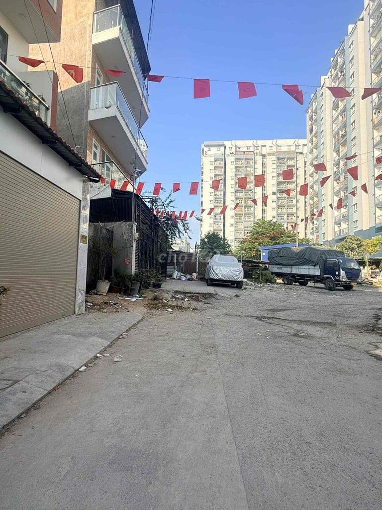 HÀNG HIẾM HẺM LÊ VĂN CHÍ 7M OTO RA VÀO THOẢI MÁI (4,5X18) 81M2 - Ảnh 3