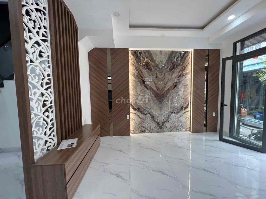 NHÀ ĐẸP MIẾU GÒ XOÀI HẺM OTO 4 TẦNG NGANG TO 8M - Ảnh 2