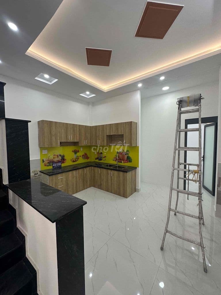 NHÀ BÁN HẺM XE HƠI THÔNG TỨ TUNG - 2 TẦNG BTCT- 4,4M X 17M- ĐƯỜNG SỐ 1 - Ảnh 2