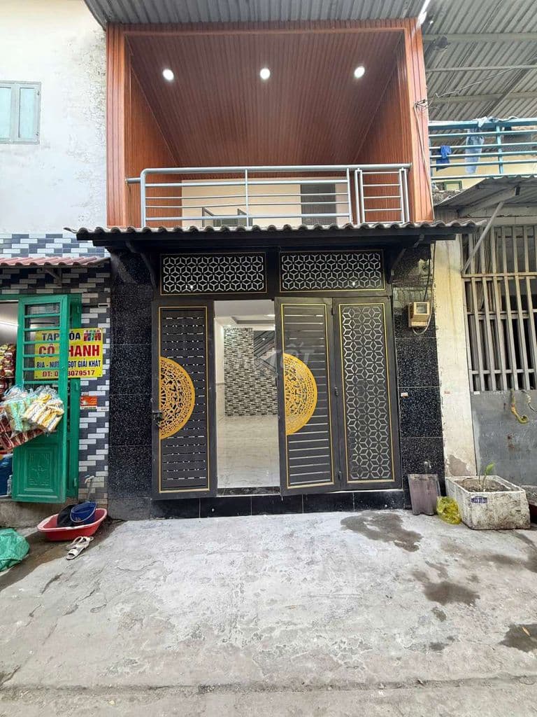 Bán nhà đẹp ở ngay DT: 4mX15m lầu suốt 3pn 2w đường 4m