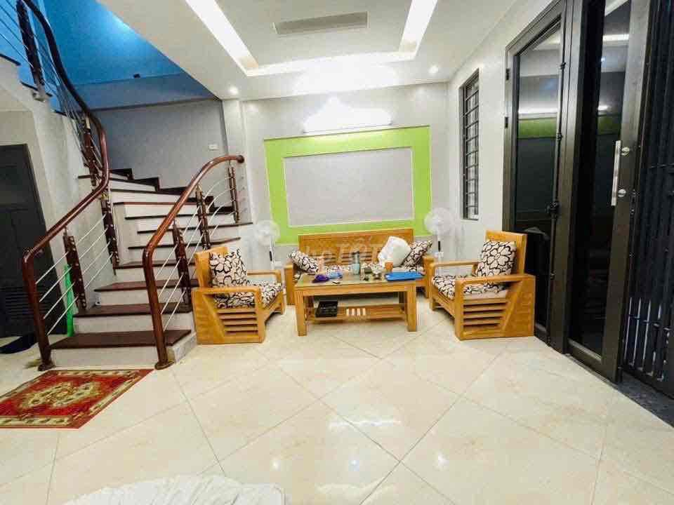 Siêu Rẻ! Quan nhân, ngõ thông, tiện ích ngập tràn, 42m, 5T, giá 7,1tỷ