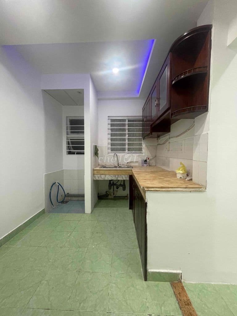 Bán căn hộ Bàu Cát 2 ( Thang Bộ ) có Sổ, 56m2 2PN-1WC nhà thoáng mát - Ảnh 3