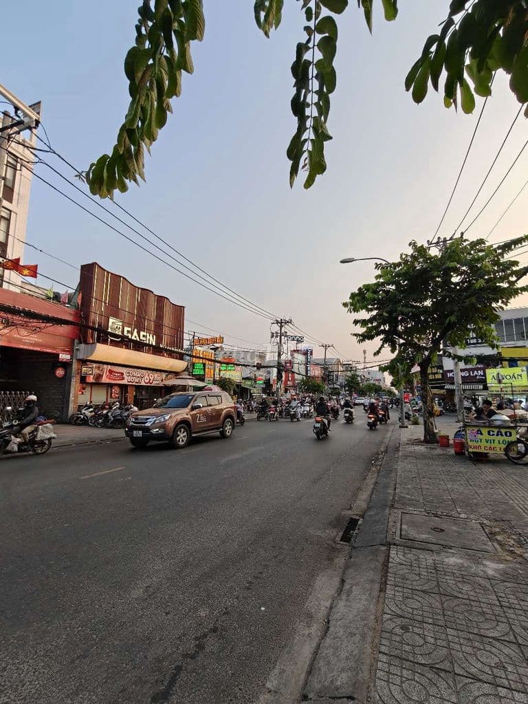Giảm 1Tỷ Nhà Mặt Tiền Nguyễn Ảnh Thủ Ngay Ngã Tư Tô Ký Giá Nhỉnh 14 Tỷ - Ảnh 2