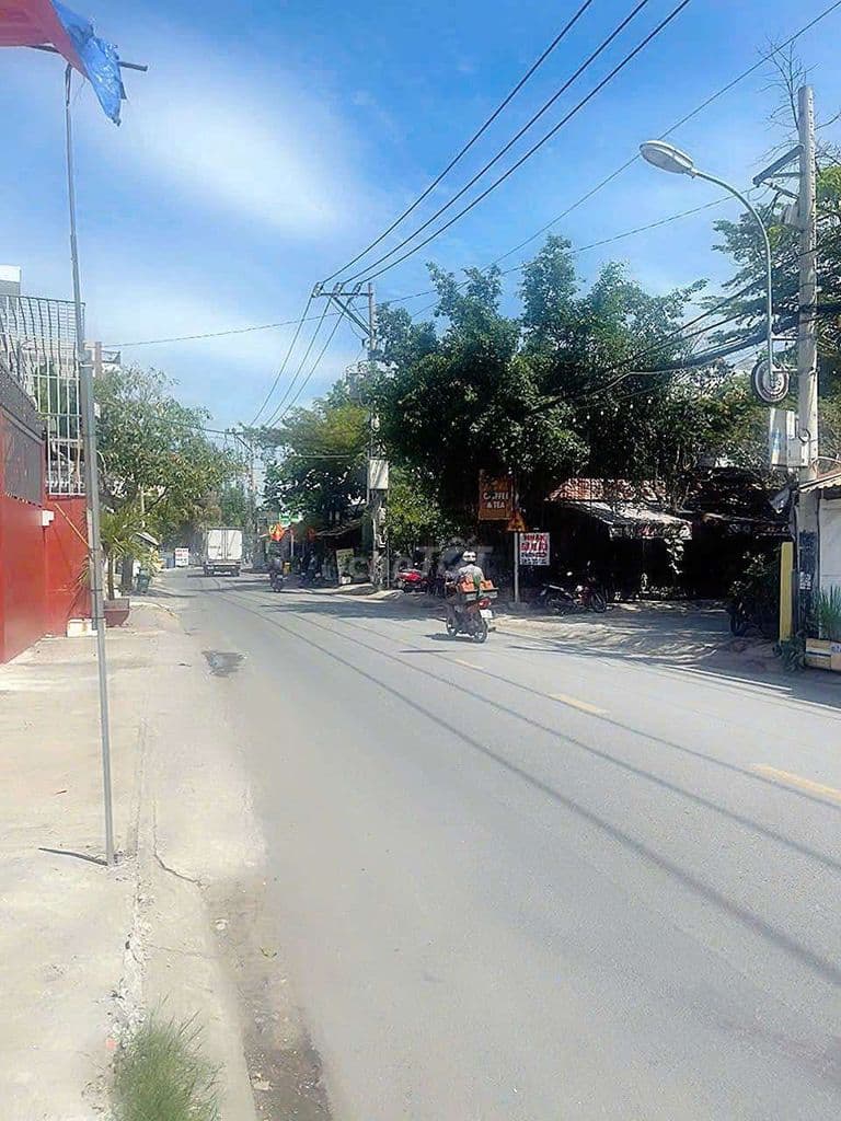 NHÀ TIỆN KINH DOANH ĐÚC 1 LẦU 5x16,77 Đ. HOÀNG PHAN THÁI.BÌNH CHANH