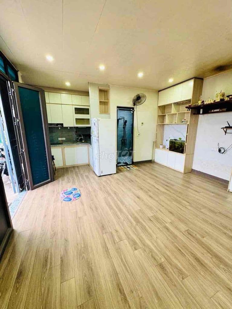 NHỈNH 1 TỶ NGÕ THÔNG - Ô TÔ ĐỖ CỬA- VÀO NHÀ- 40m, 2 tầng 3 NGỦ