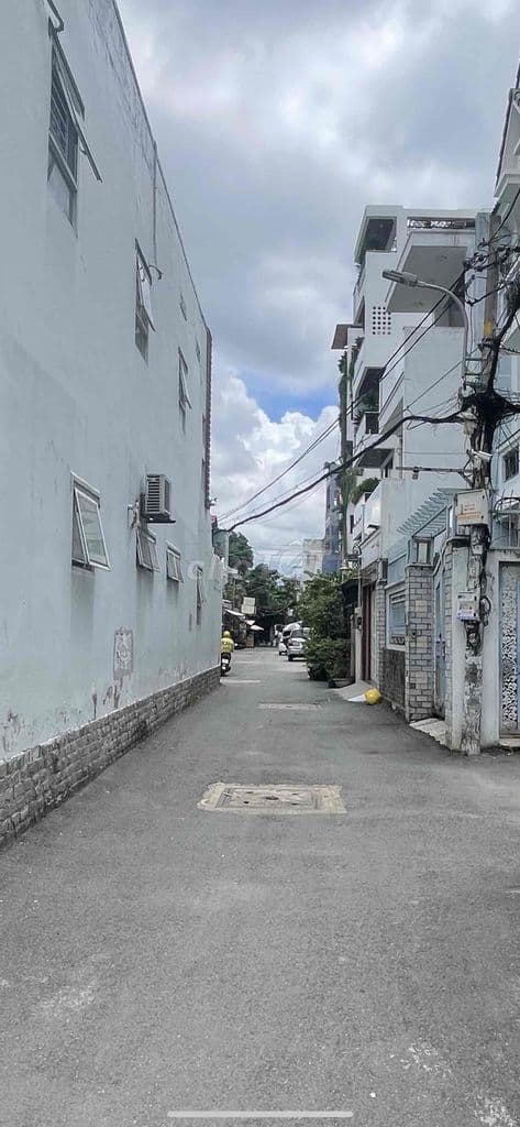 Cần Bán nhà cấp 4 HXH Nguyễn Văn Khối P.11 ( CN 60m2)