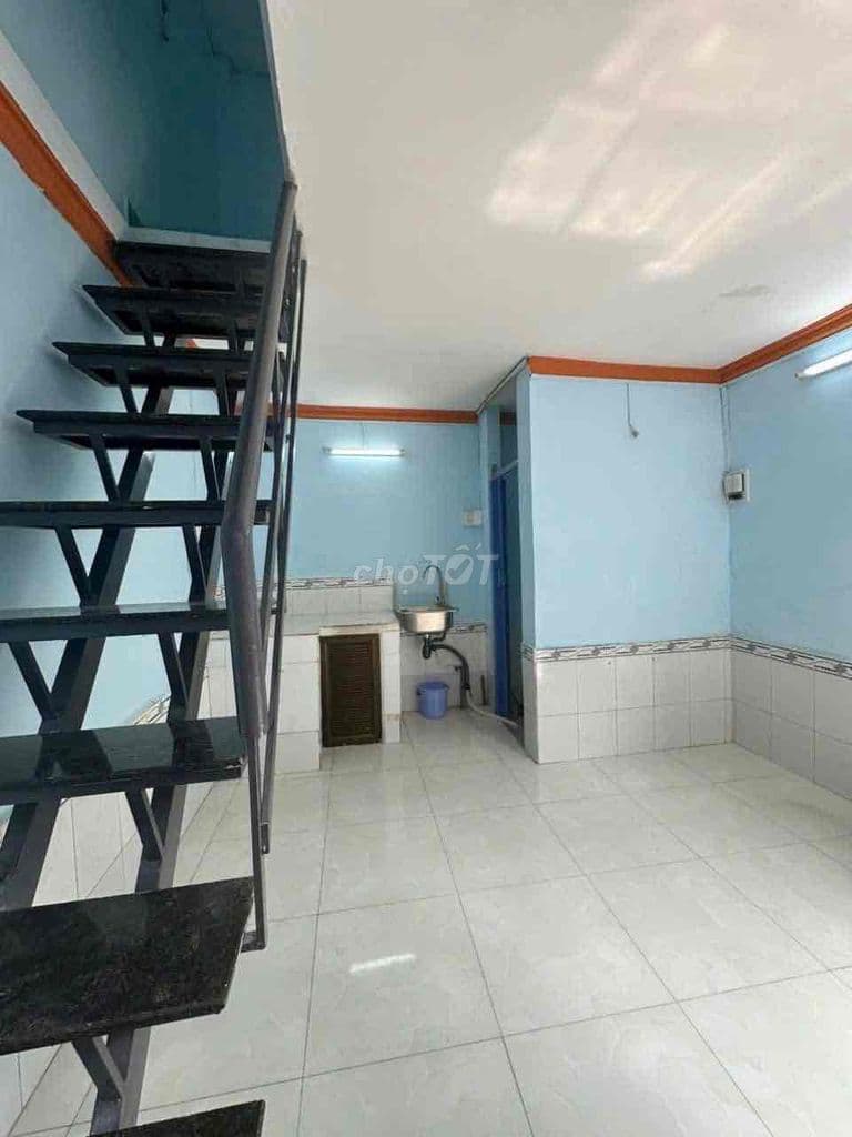 BÁN NHÀ NHỎ ĐỐI DIỆN VẠN PHÚC HBP THỦ ĐỨC ( CỦ ) - Ảnh 2