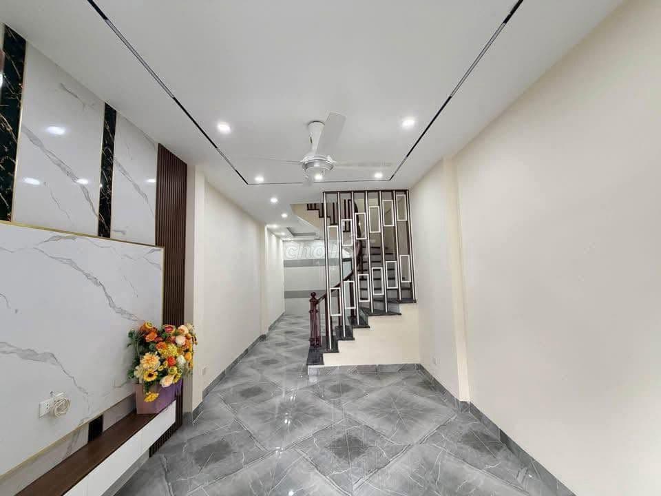 Bán nhà Bát Khối, Long Biên, nhà mới, gần Aeon