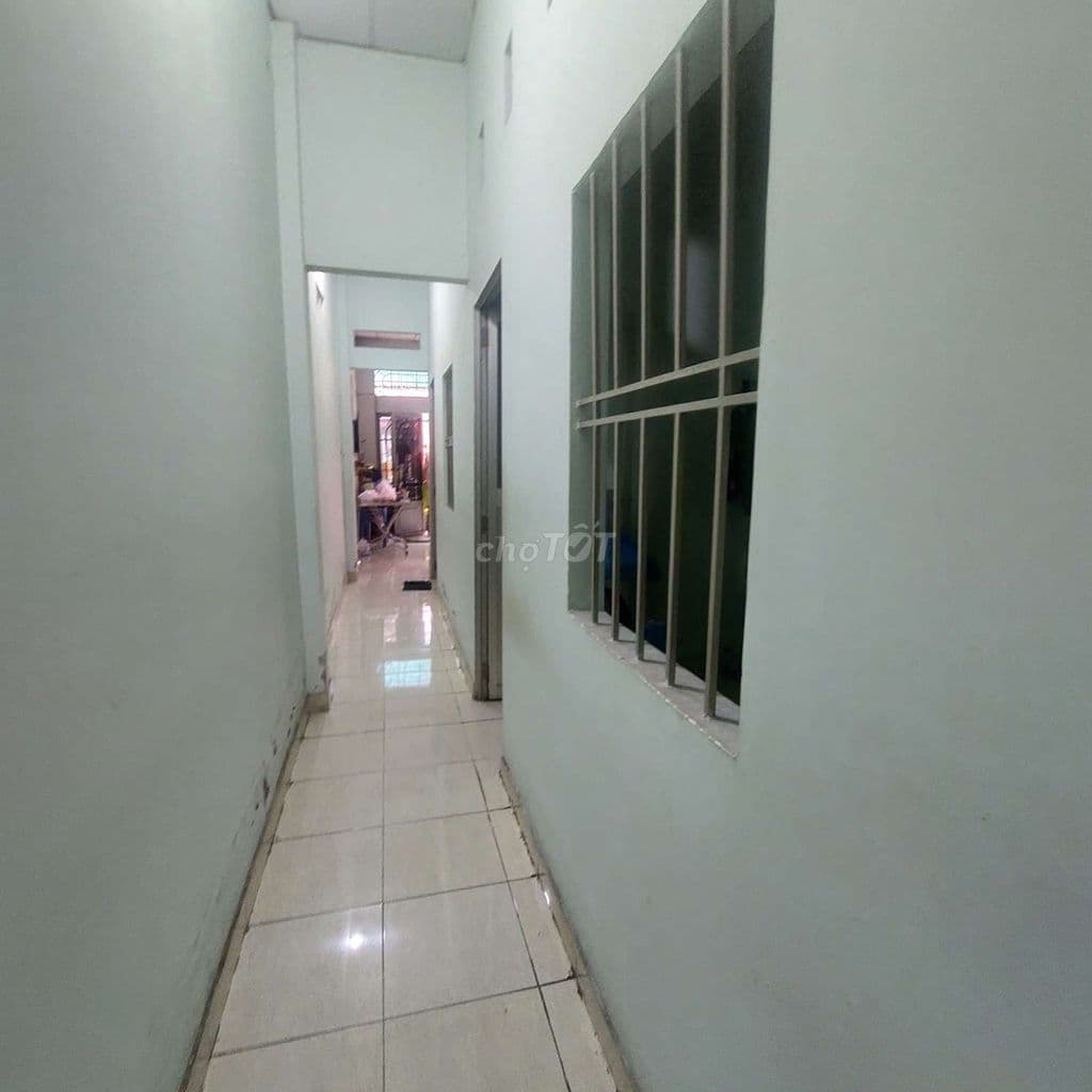 Nhà 4x18 ,1xet ngắn ôtô thông gần Trường Chinh cầu Tham Lương ,Phan VH