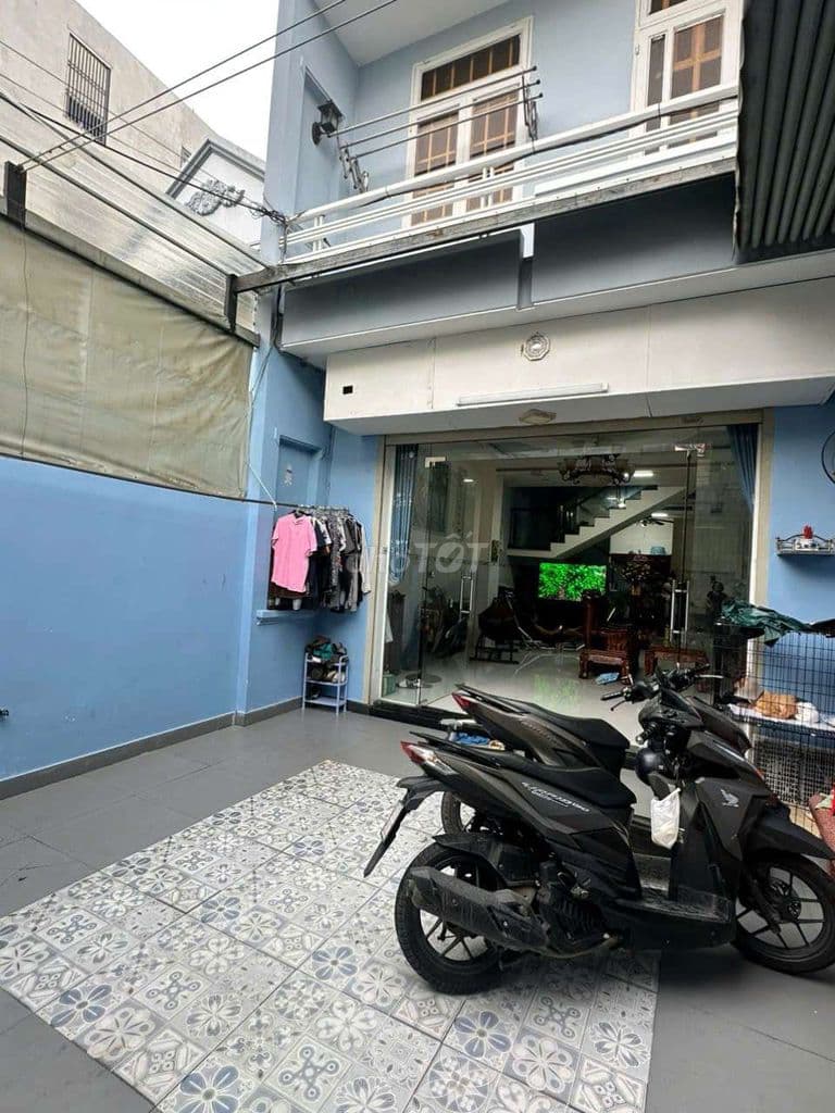 Cần bán gấp nhà P TTN cũ Q12 DT 5 x 15 1 trệt 3 lầu 4PN4WS hẻm xe hơi - Ảnh 2