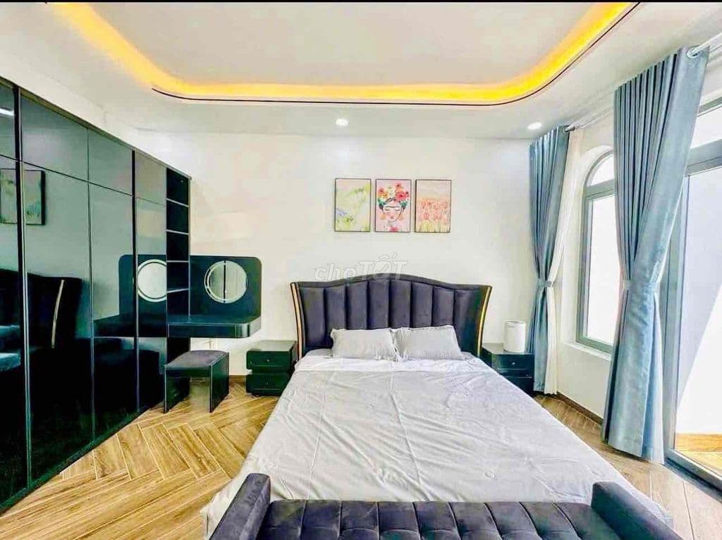 Nhà đẹp 5 tầng có thang máy, nội thất cao cấp - 88M2 - hẻm xe hơi - Ảnh 3