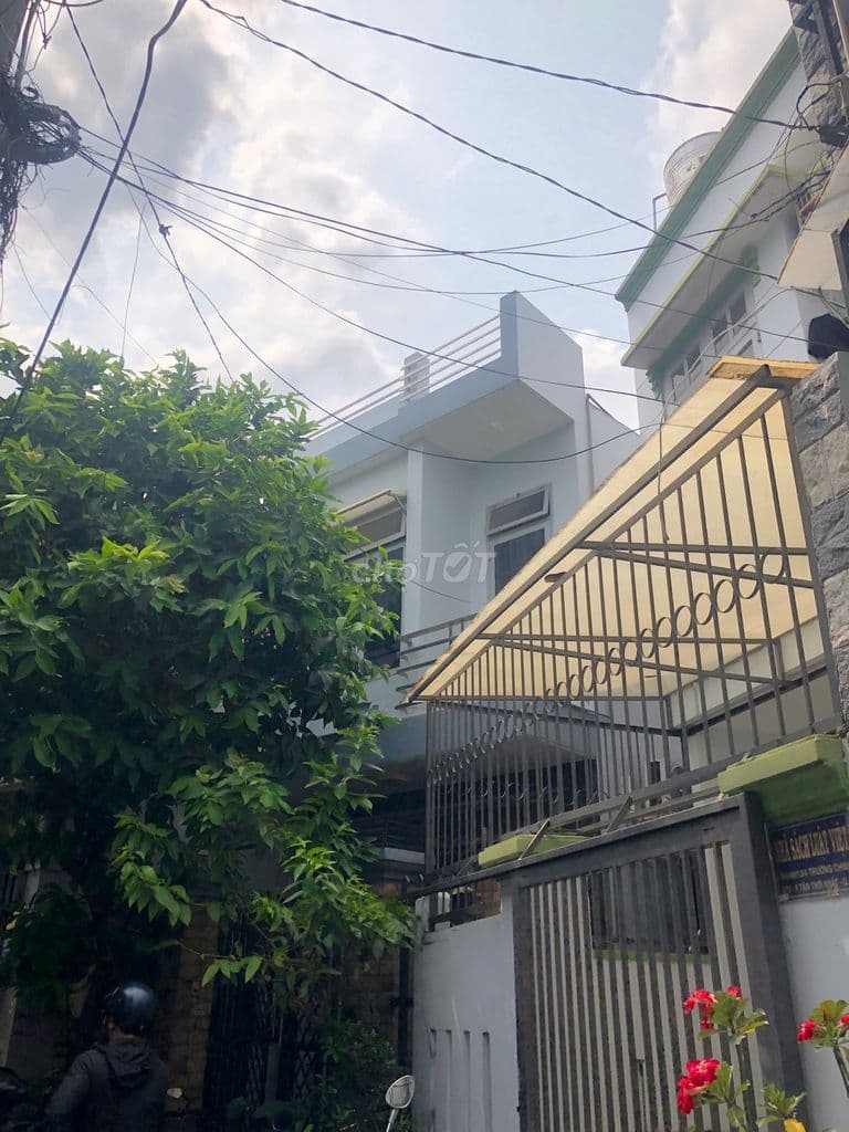 nhà giá 2 .xxx tỷ trường chinh -tân thới nhất q.12 . 34m2 .