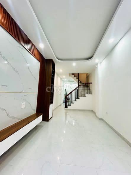bán nhà Đại Đồng Hoàng Mai nhà mới gần phố - Ảnh 3