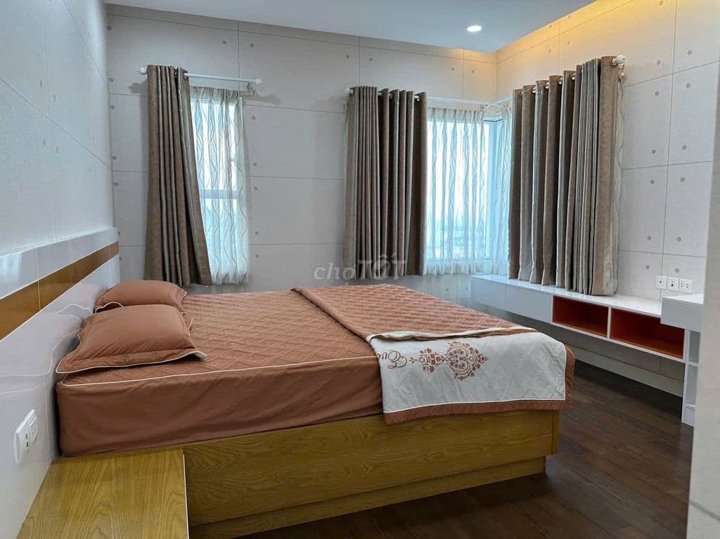 Sunrise city 2PN, 106 m2, 7.8 tỷ - thuế bên nào bên đó đóng - Ảnh 2