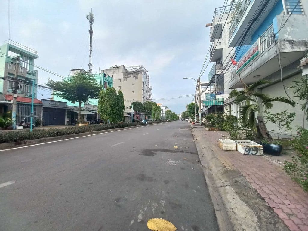 CĂN GÓC *** PHƯỚC BÌNH, 130M2, 2 TẦNG, NGỘP BANK 8,7 TỶ_ ĐƯỜNG 8M - Ảnh 2