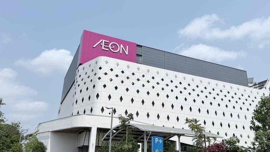 la nội dương nội hà đông 44m 5 tầng lô góc.cách 300m ra aeon hà đông