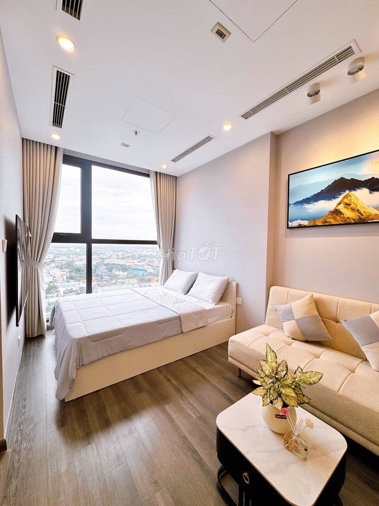 Bán Căn Studio 32m2 full đồ cao cấp. Vinhomes smart city. Giá 2,6 tỷ