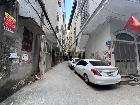 bán nhà Định Công Thượng gần phố tiện ích