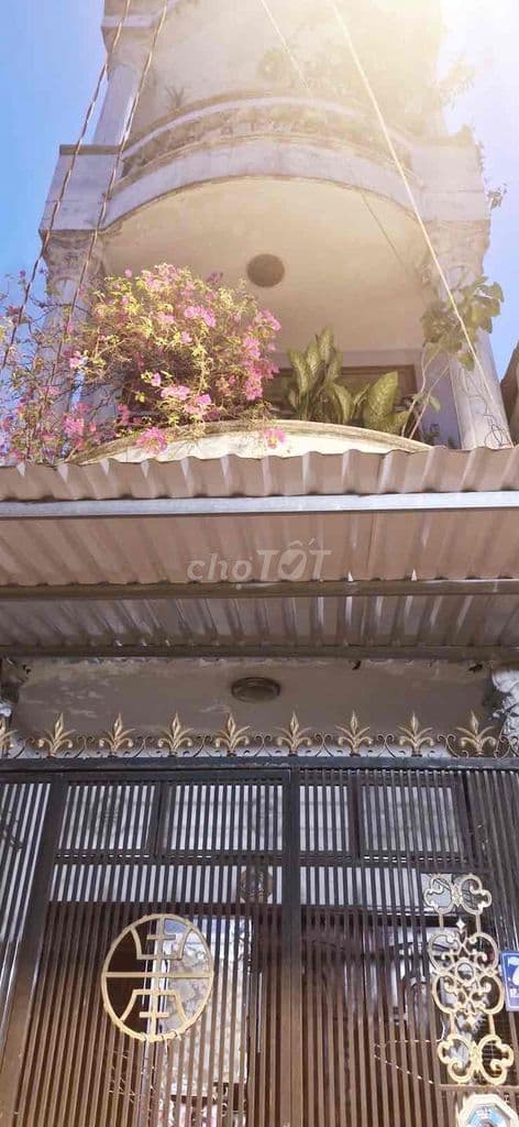 HXH 1/ CHÍNH LÂU ĐỜI - BÁN CHIA TÀI SẢN - 4 TẦNG BTCT - 4 PN - CHỈ 4.