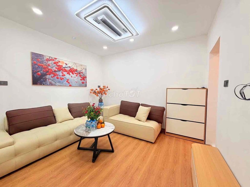 Siêu TT phố Thành Công, căn góc thoáng, 2 ngủ full NT xịn sò ở ngay - Ảnh 2