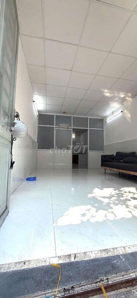 Bán nhà đường Cao Lỗ P4.Q8 DT.3m5×10m } 1 Lầu 3 Phòng 2 toilet Hẽm 3m