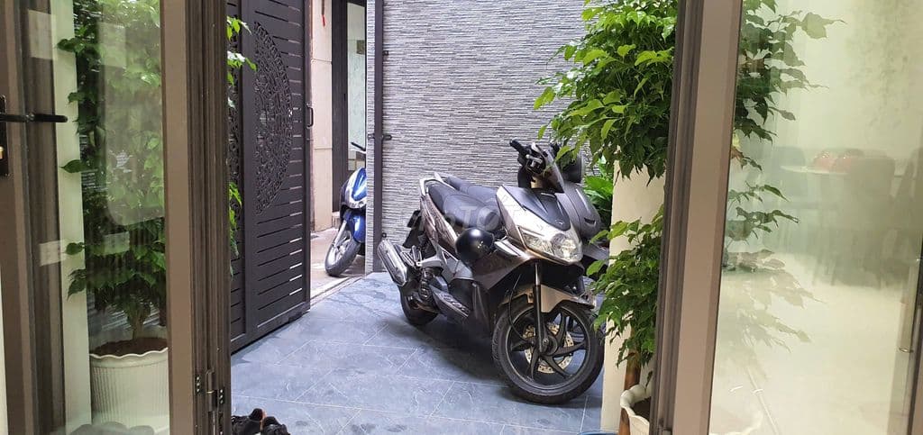 Nhà đẹp phố Hồng Mai, Bạch Mai, 56 m2, 5 tầng thang máy, 5 PN, ở luôn! - Ảnh 2