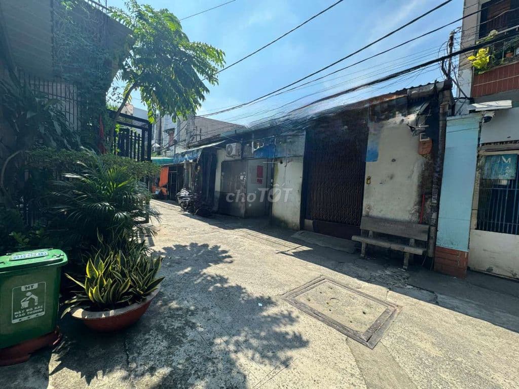 CẦN BÁN DÃY TRỌ 10P SHR 10X20 KHU VỰC AN NINH DÂN CƯ ĐÔNG ĐÚC - Ảnh 3