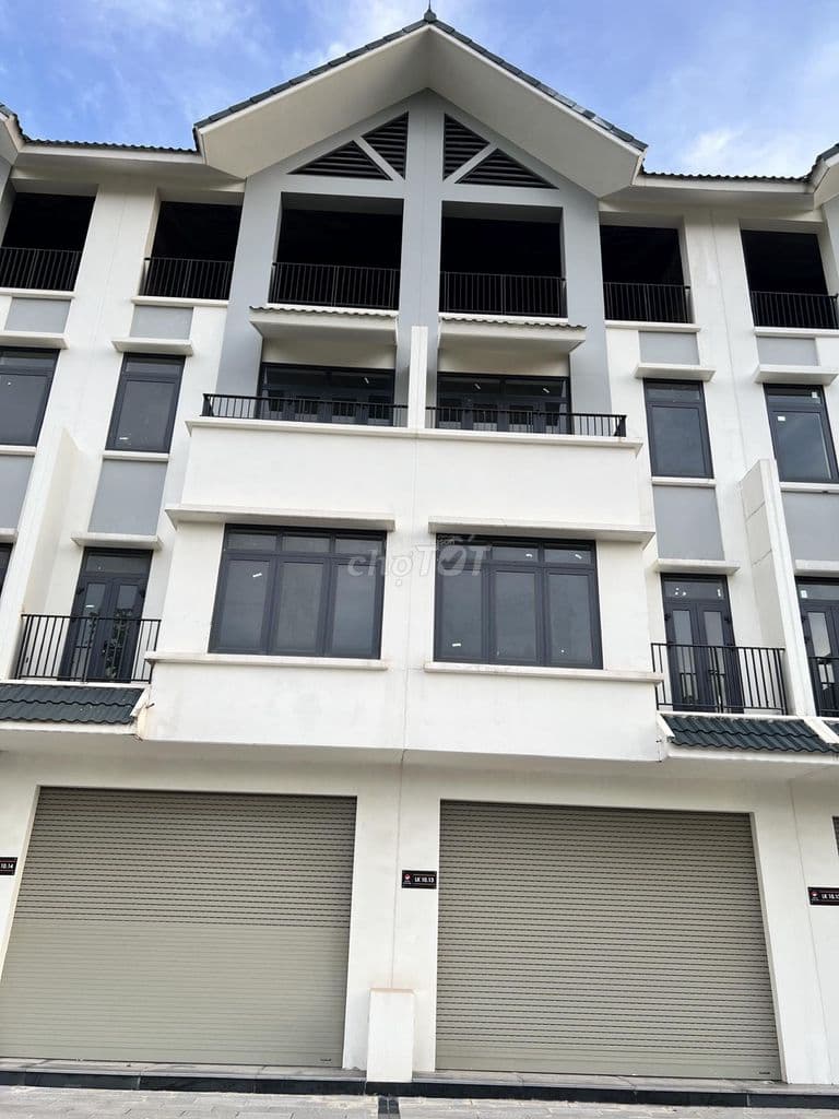 KHÔNG QUA TRUNG GIAN, CHÍNH CHỦ BÁN NHÀ LK KHU HINODE ROYAL PARK