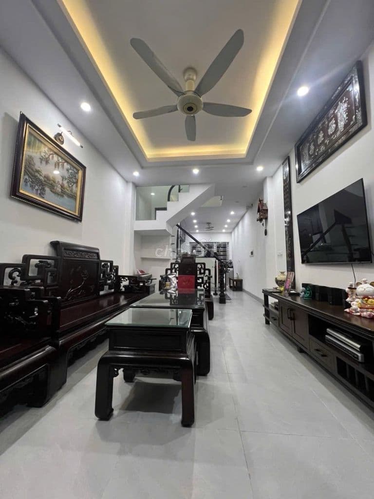 Bán nhà Xuân Thủy, Cầu Giấy, Nhà hiện đại, sang trọng, 50m2, 15,5 tỷ - Ảnh 2