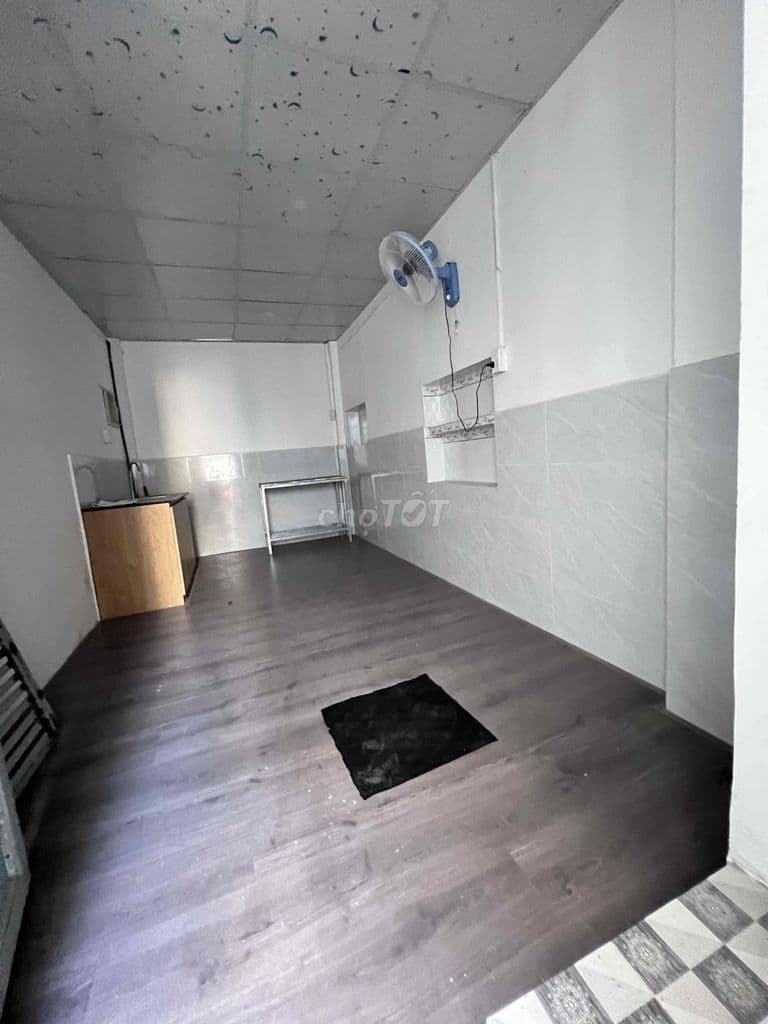 Nhà Bình Thạnh - 30 m2 SD- 2 tầng - 1 căn ra mặt tiền - Ảnh 2