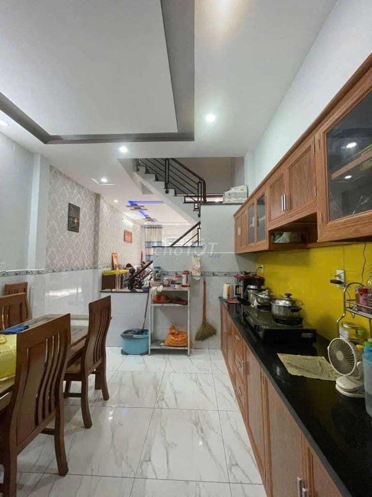 Nhà 4 tầng đường THẠNH LỘC 27 phường THẠNH LỘC Q12, 45m² Hẻm ôtô - Ảnh 2