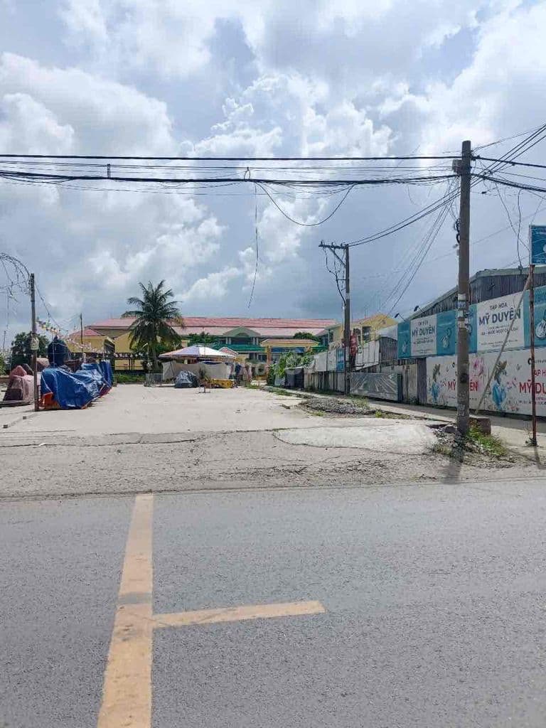 Bấn đấ thỏi cư mặt tiền Đoàn Nguyễn Tuấn - Ảnh 2