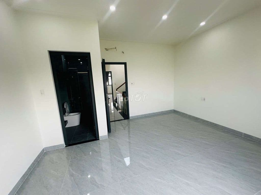 GIẢM SỐC 100 TRIỆU - 4 TẦNG – BÀ ĐIỂM – 83M² - MÓNG BĂNG - 6.7 TỶ - Ảnh 3