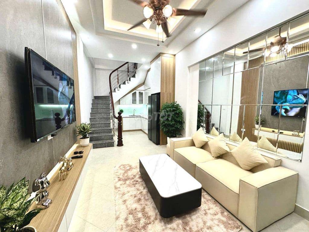 Khúc Thừa Dụ, ngõ nông, thoáng, full đồ, ở luôn, hàng xóm thân thiện