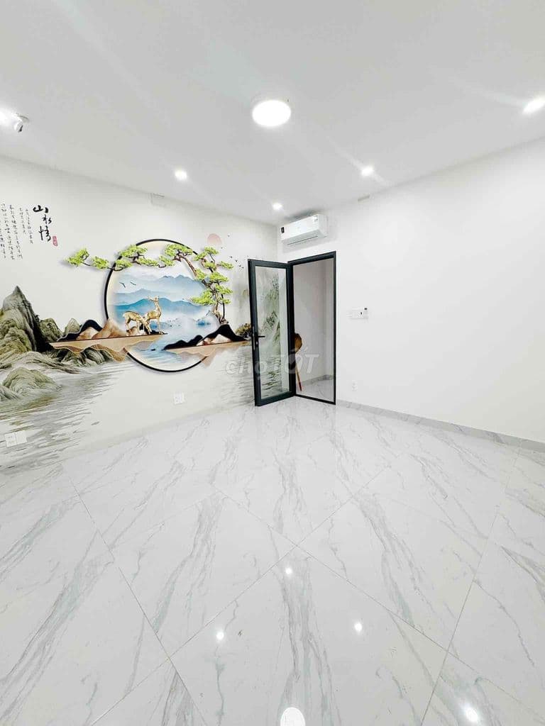 CHO THUÊ LẦU 2 HẺM XE HƠI – VÀO LÀ KINH DOANH NGAY