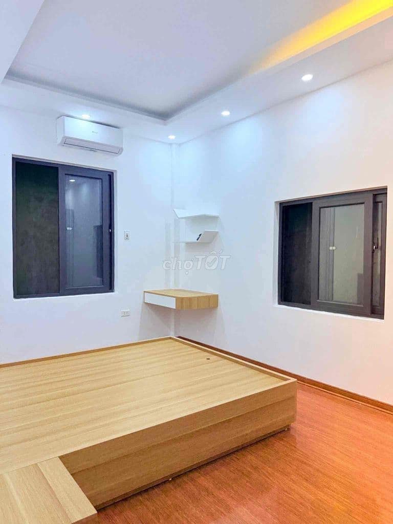 Bán nhà Nguyễn Chính -Thịnh Liệt gần ô tô nội thất mới , nhà 3 thoáng - Ảnh 3