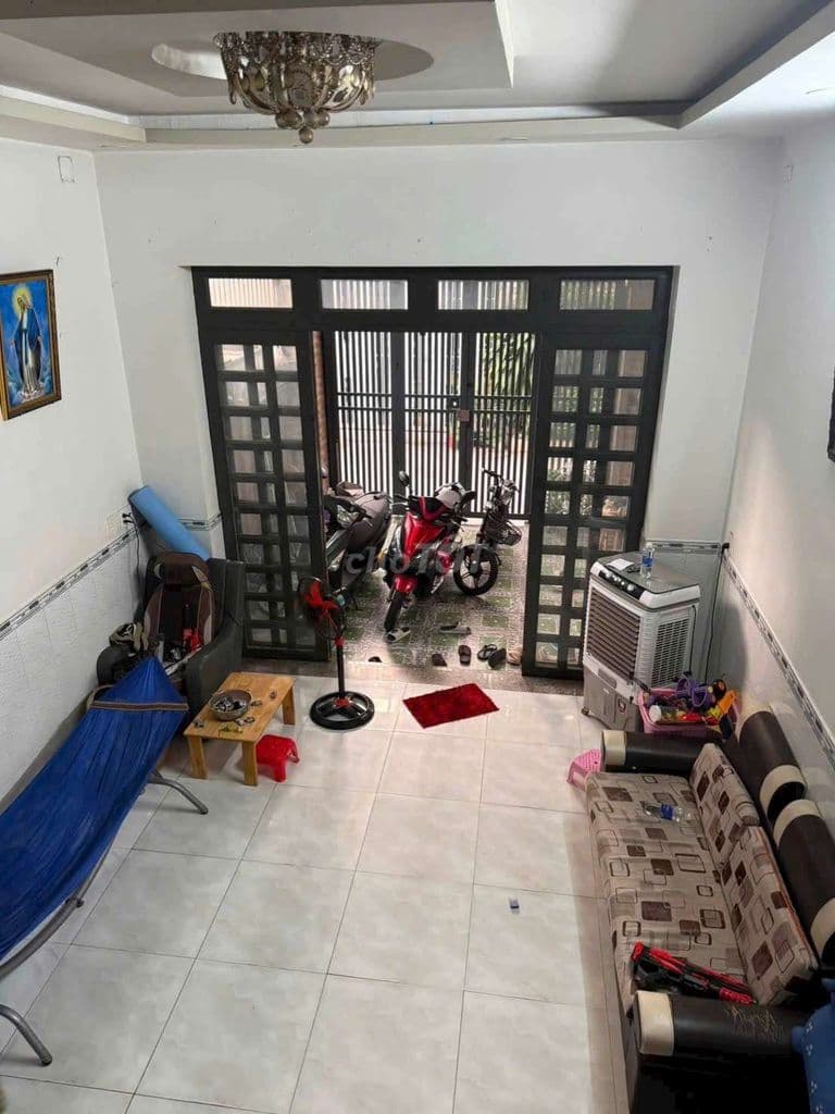 Nhà 1 trệt 1 lầu 4x18m, hẻm thông Quốc Lộ 22 - Song Hành, Trung Chánh - Ảnh 2