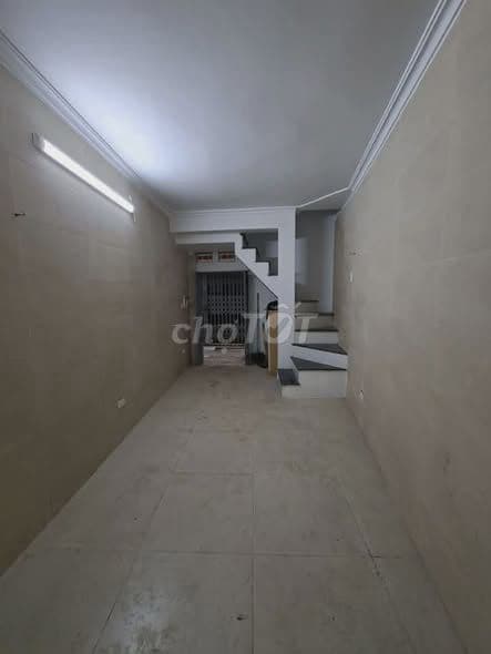 bán nhà đẹp Khương Đình nhỉnh 3 tỷ