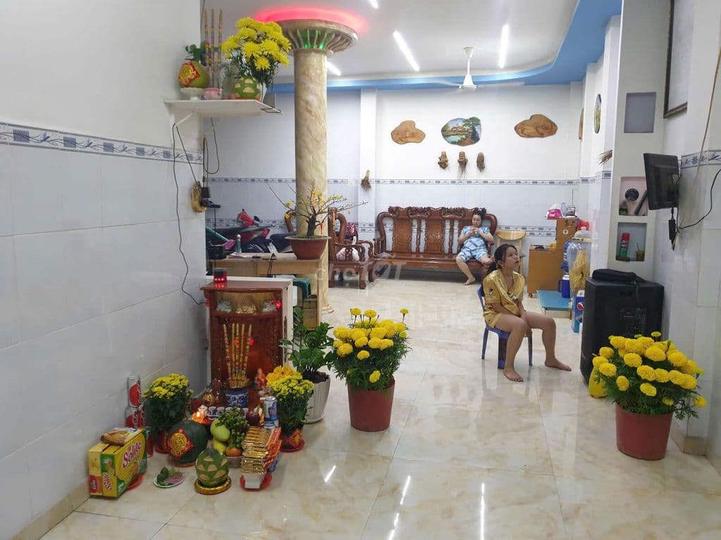 BÁN NHÀ KHUÔNG VIỆT TÂN BÌNH XE HƠI TẬN CỬA