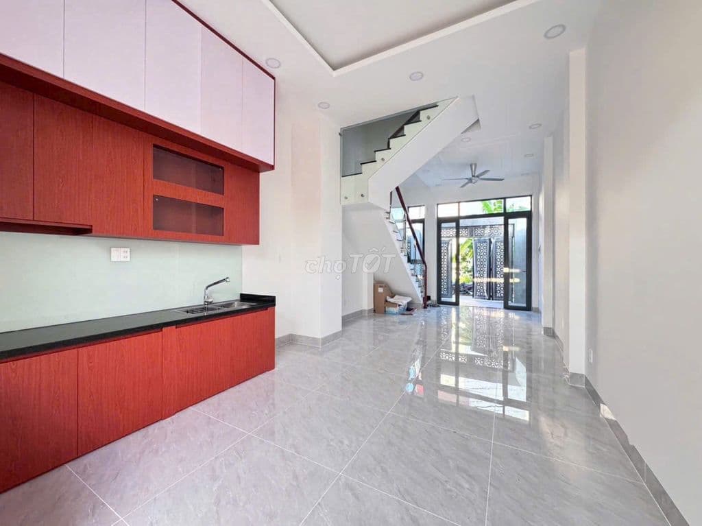 NHÀ 4 TẦNG - 5 PN 3WC - HẺM 47 TRƯỜNG LƯU - 5,95 TỶ - Ảnh 3