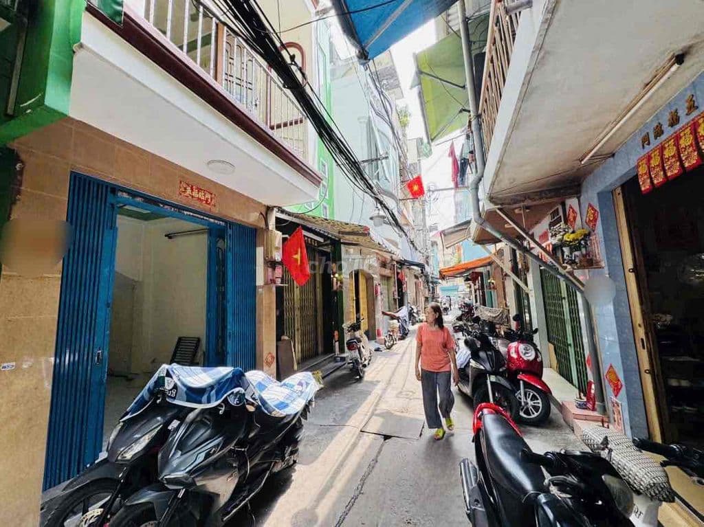 BÁN NHÀ 77/ HÀ TÔN QUYỀN , P15 , Q5