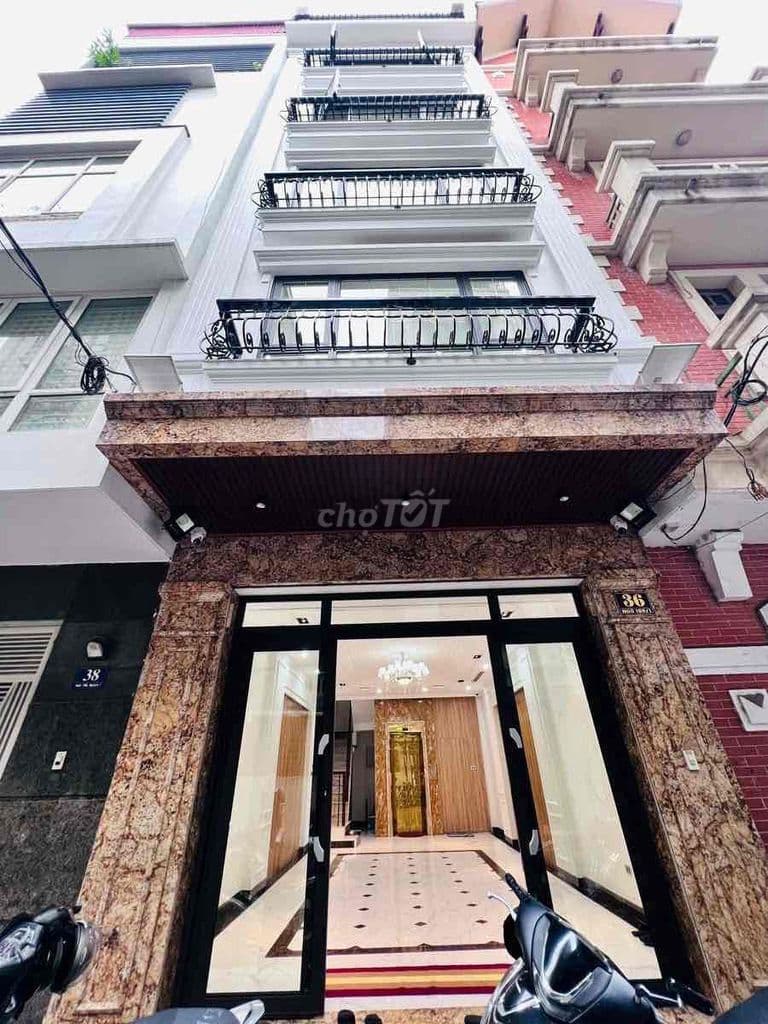 Phố Đỗ Nhuận_Sát CV Hoà Bình- Dt 40m2, 6 Tầng- 10m ra ô tô tránh