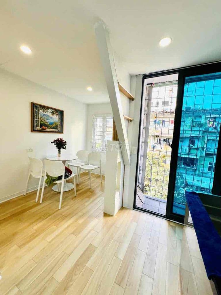 Hiếm! TT Thái Thịnh, 3 thoáng, view mặt phố, ô tô đỗ, 70m2, full đồ - Ảnh 3
