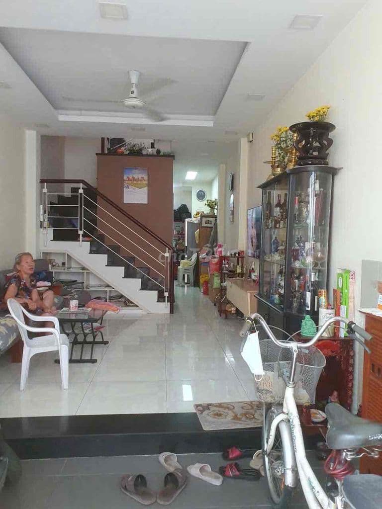 NHÀ 3 TẦNG (3.5m x 13m) ĐƯỜNG HOÀ HƯNG Q10. GIÁ: 7 TỶ TL - Ảnh 2