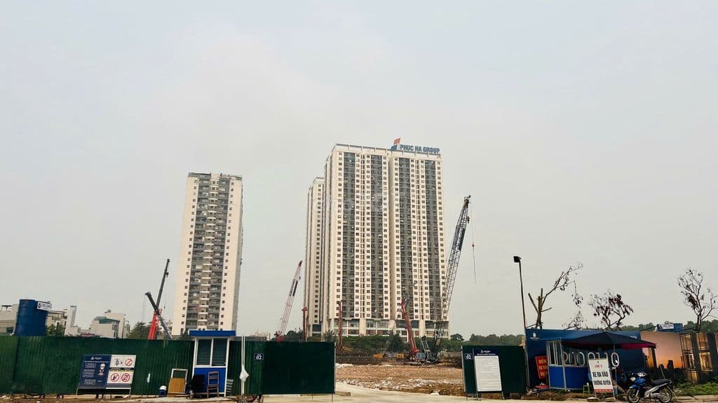 Bán gấp căn hộ Imperia Sky Park - Giá *** thị trường