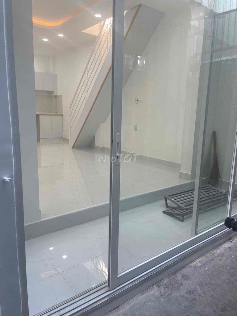 BÁN NHÀ 1 T 1 LẦU ĐƯỜNG 12 LINH CHIỂU CẠNH NHÀ THỜ