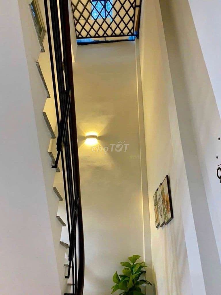 4.45 tỷ hẻm 477 Âu Cơ DTCN 51m2 2 tầng không LG, nhà đẹp ở ngay - Ảnh 3