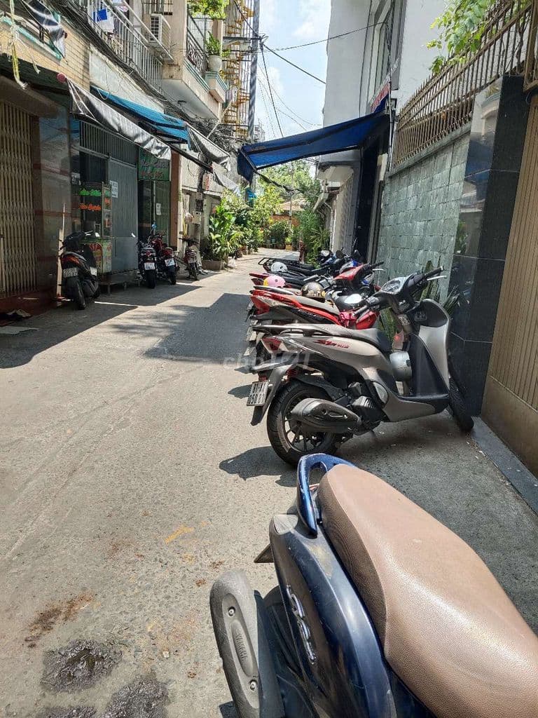 Bán nhà cũ tiện xây mới khu Ông Tạ P5 Quận Tân Bình 61m2 nhỉnh 6 tỷ. - Ảnh 2