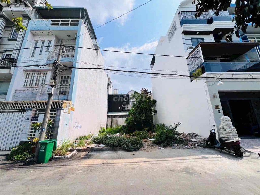 LÔ ĐẤT VỊ TRÍ CỰC ĐẸP ĐƯỜNG RỘNG 10M HOÀNG QUỐC VIỆT KDC DÂN TRÍ CAO
